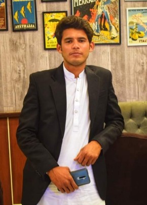 Mehtab âñjûm, 19, Pakistan, Ghotki