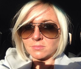 Angelika, 44, Bucharest