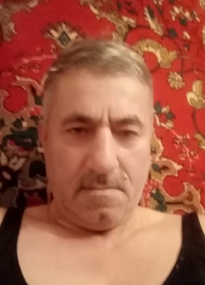 Михаил из Новомосковска 67 лет