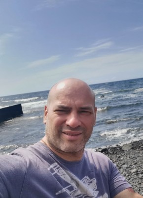 Víctor, 49, Spain, La Laguna