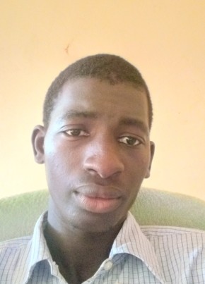 Moutakha, 22, Senegal, Dakar