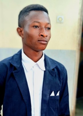 Abdoul basside , 24, République de Côte d’Ivoire, Abengourou