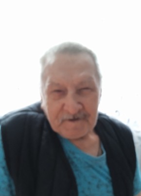 Михаил из Коврова 18 лет