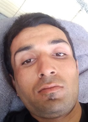جاوید مرادی из Frankfurt am Main 18 лет