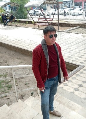 Аллишан Бадиров, 33, Кыргыз Республикасы, Ош