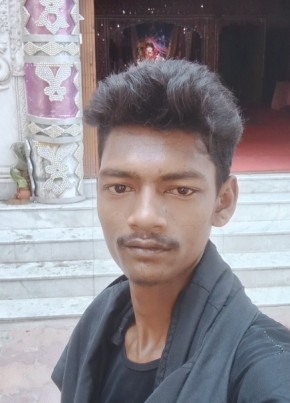 Arjun Mondal, 21, India, Calcutta