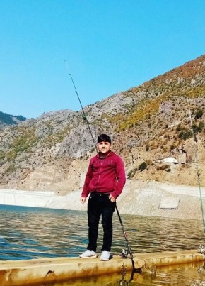 Adem, 22, Türkiye Cumhuriyeti, Tirebolu