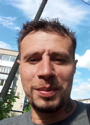 Максим