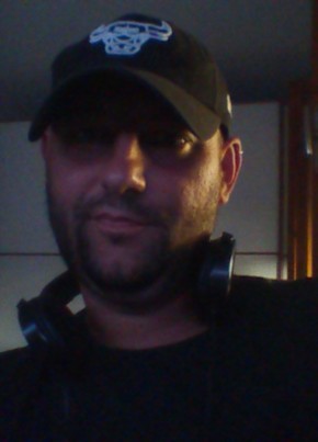 Jonathan, 35, Repubblica Italiana, Livorno