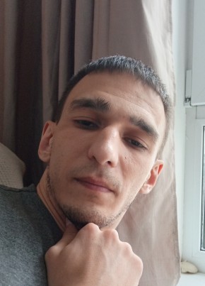 Максим