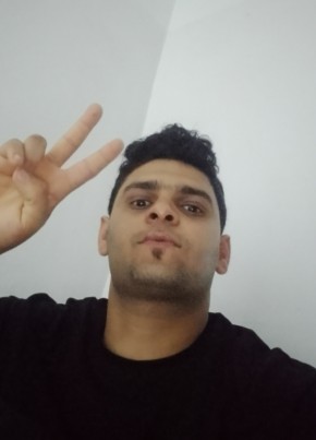 خالد из طَرَابُلُس 20 лет