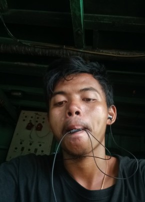 DENiS, 21, Indonesia, Kota Denpasar