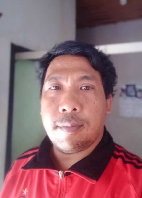 Puji puspito из Kota Surabaya 42 года