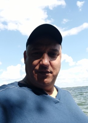 Дмитрий из Воронежа 46 лет