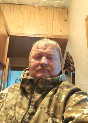 Александр из Киреевска 64 года