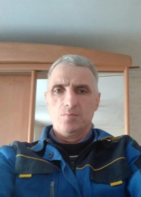 Евгений из Перми 52 года