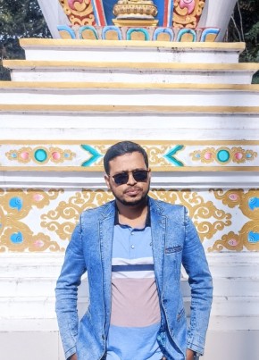 Kowshik, 30, India, Darjeeling