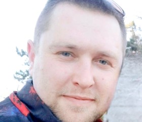 Aleksandr, 35, London