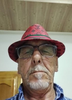 Mamou из Tébessa 68 лет