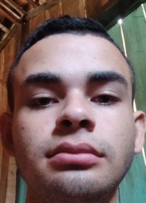 Welker Douglas из Capanema 18 лет
