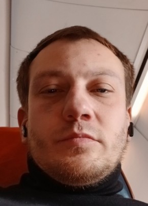 Андрей из أبوظبي 38 лет