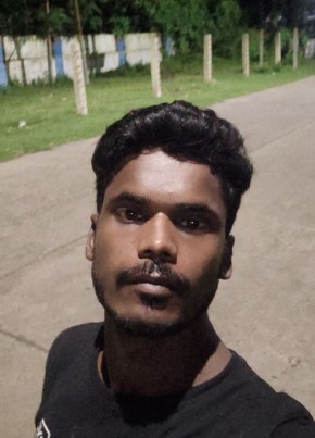 Alam, 18, India, Jāmadoba