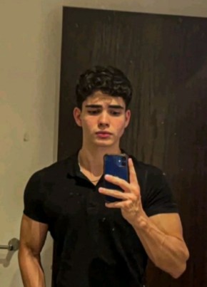 Cristian из Coatzacoalcos 24 года