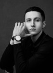 Akob Aloyan, 18  , Simferopol