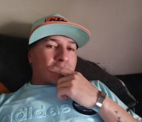 Jose, 30, Moron