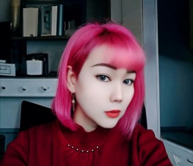 Quỳnh Anh, 35, Hebi