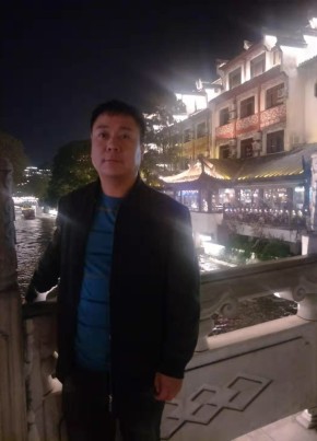 庆哥, 40, 中华人民共和国, 保定市