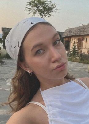 Александра из Ульяновска 28 лет