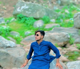 Babloo, 19, Amsterdam