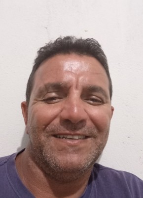 Alexandre Borges из Uberlândia 51 год