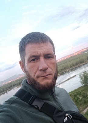 Дима из Красноярска 37 лет