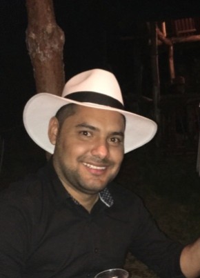 JUAN PABLO, 39, República de Colombia, Medellín