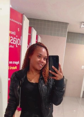 Carla aryel из São Paulo capital 23 года