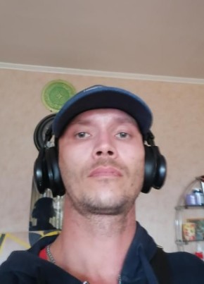 Данияр, 37, Россия, Омск
