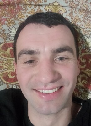 Артур, 28, Россия, Джанкой