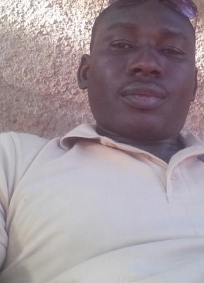 Koffi, 34, Burkina Faso, Ouagadougou