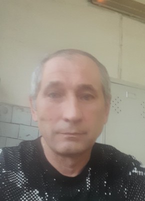 Гена, 56, Россия, Усть-Кут
