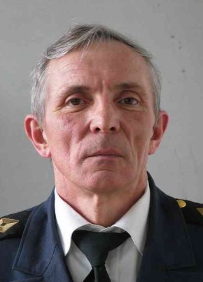 Николай, 74, Россия, Холмск