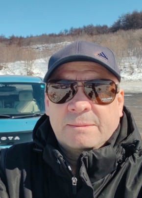 Константин из Москвы 64 года