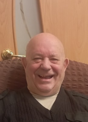 Вася из Болхова 79 лет