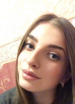 Елена, 22, Россия, Москва