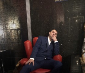 Viktor, 39, Tokyo