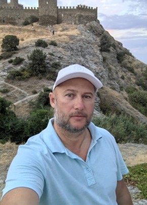Anton, 47, Russia, Bryansk