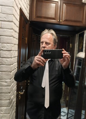 Andrey Nazarov, 59, Russia, Sevastopol