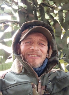 Sergey, 46, Russia, Yablonovskiy