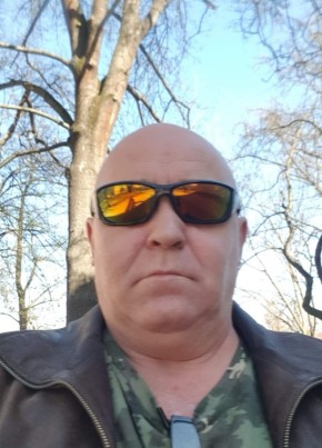 Stefan, 55, A Magyar Népköztársaság, Csáford